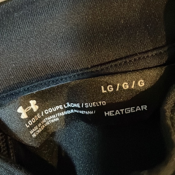 Under armor loose dri fit quarter zip - Picture 2 of 2